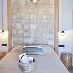 Sunshine Naxos Apartment