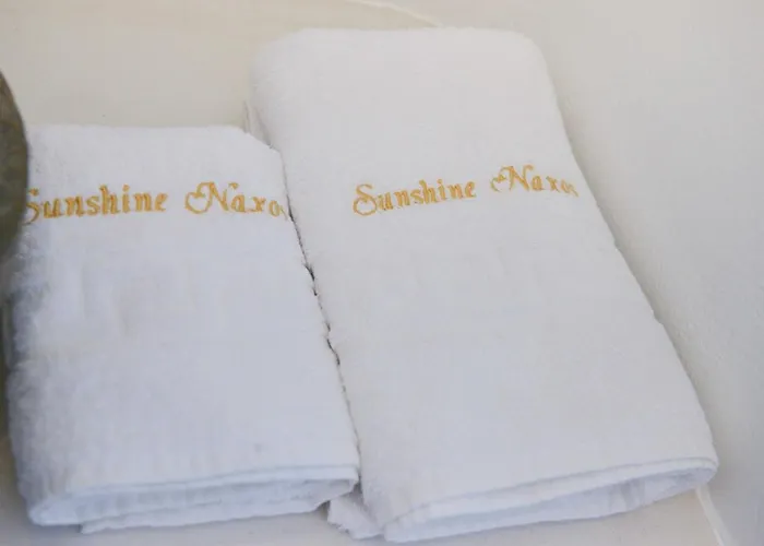 Sunshine Naxos Πλάκα