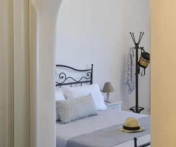 Sunshine Naxos Πλάκα