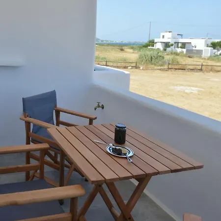Sunshine Naxos *
